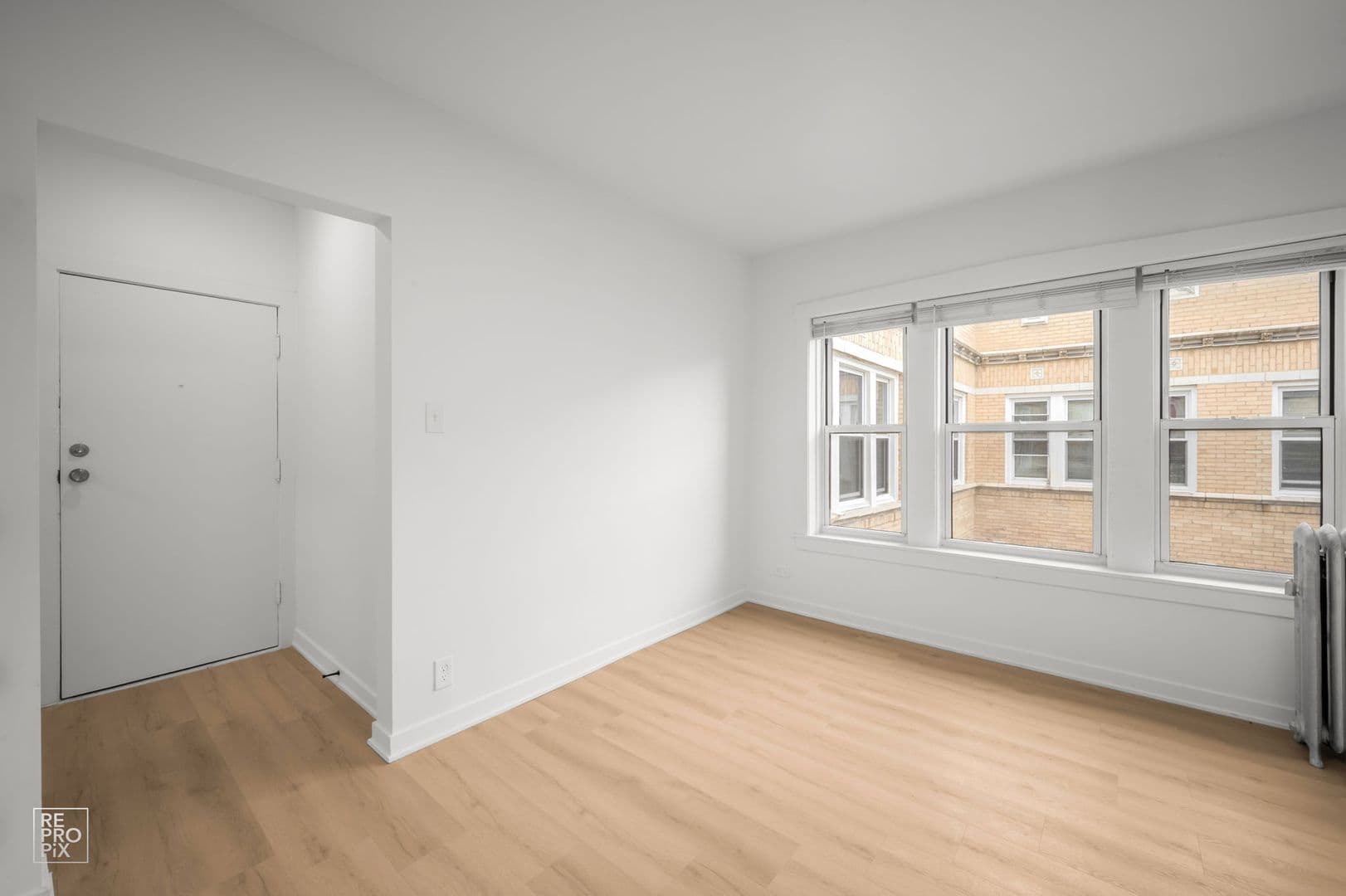 Chicago Apartment: 1436 W Thorndale Ave