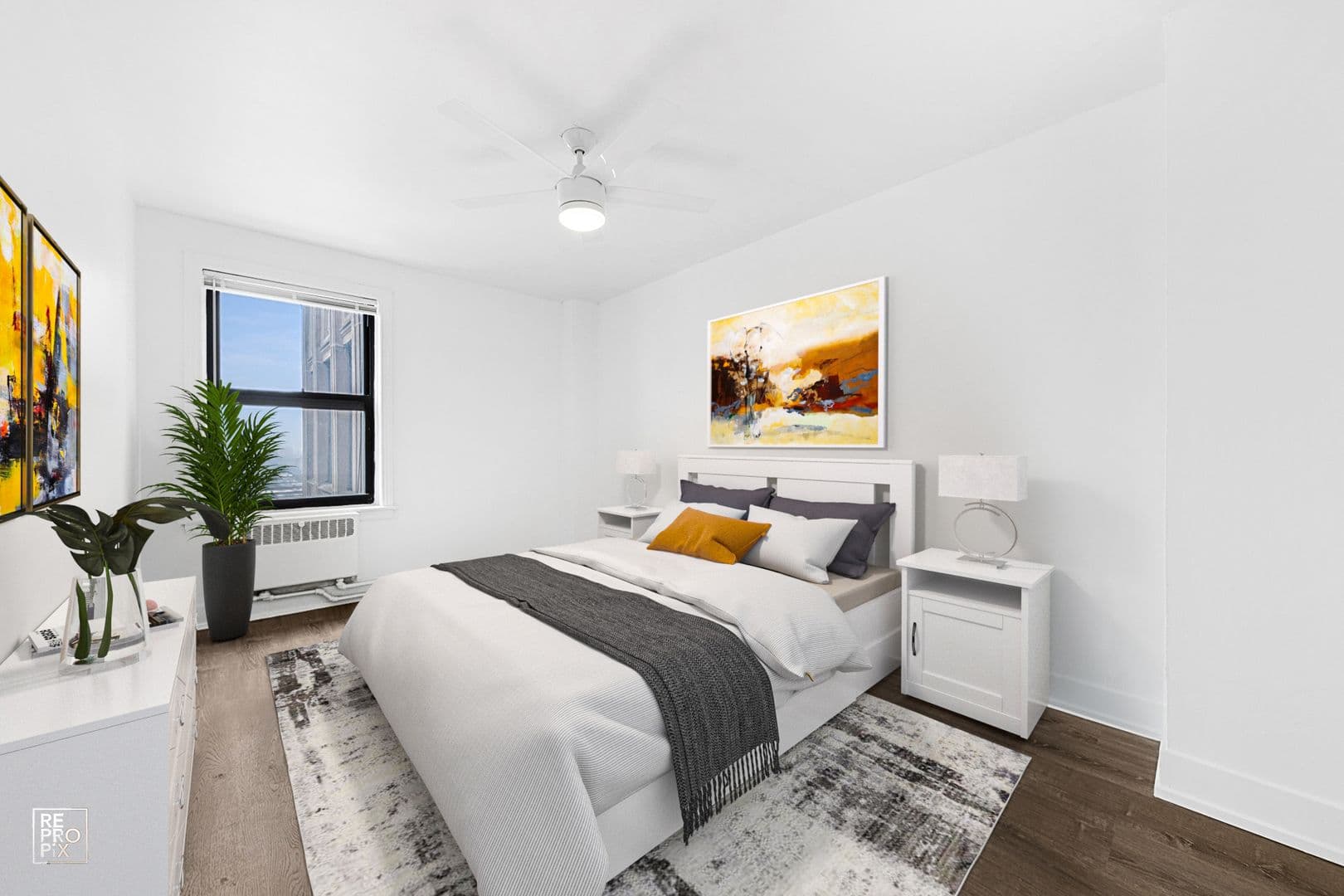 Chicago Apartment: 6230 N Kenmore