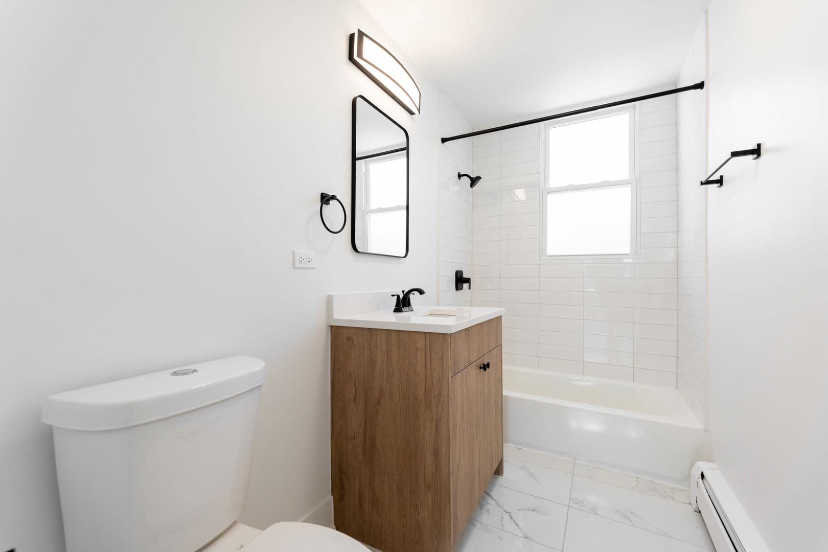 Chicago Apartment: 2515 W Jerome St.