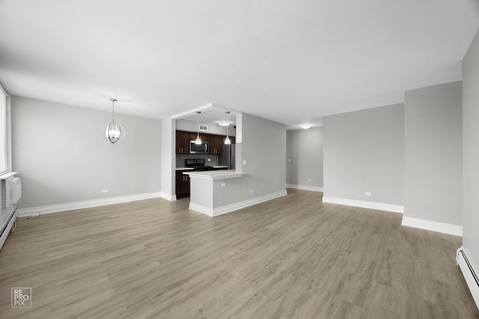 Chicago Apartment: 5800 N Sheridan Rd