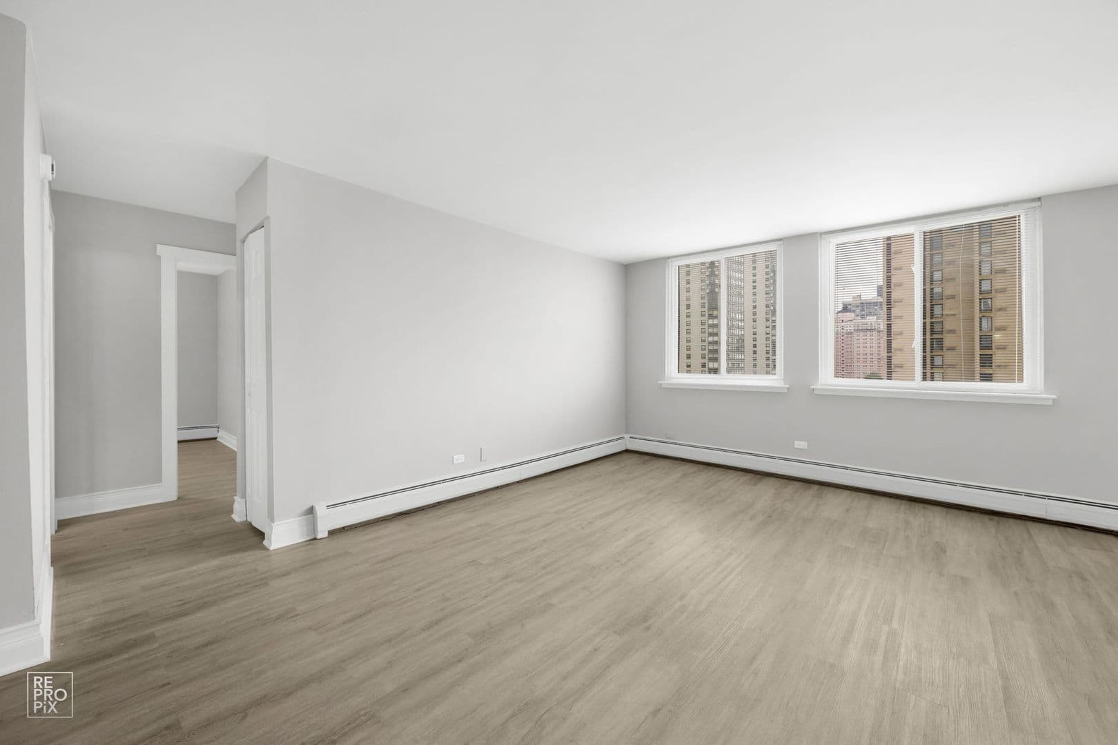 Chicago Apartment: 5800 N Sheridan Rd