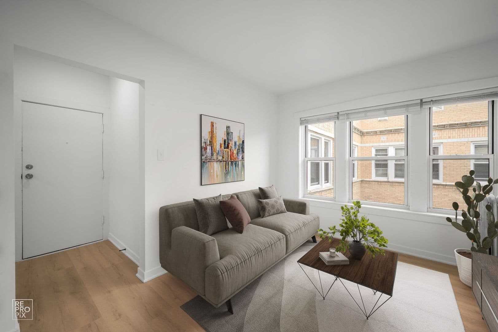 Chicago Apartment: 1436 W Thorndale Ave
