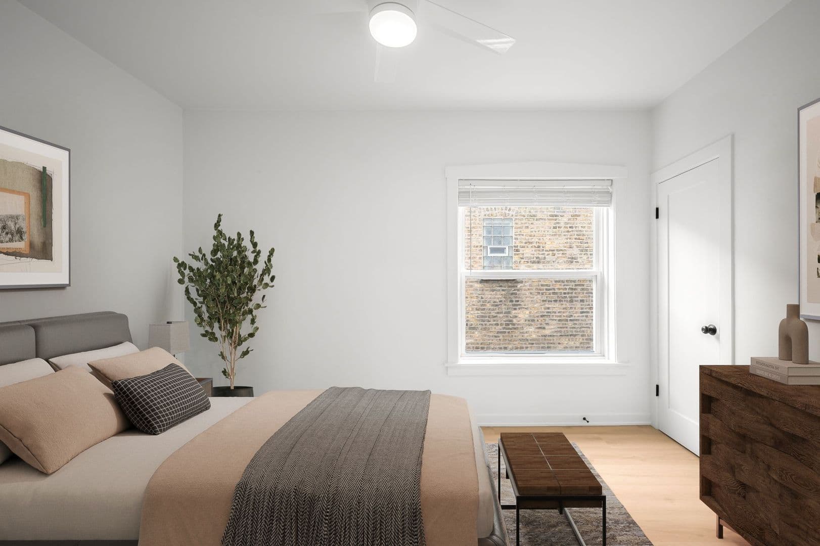 Chicago Apartment: 1436 W Thorndale Ave