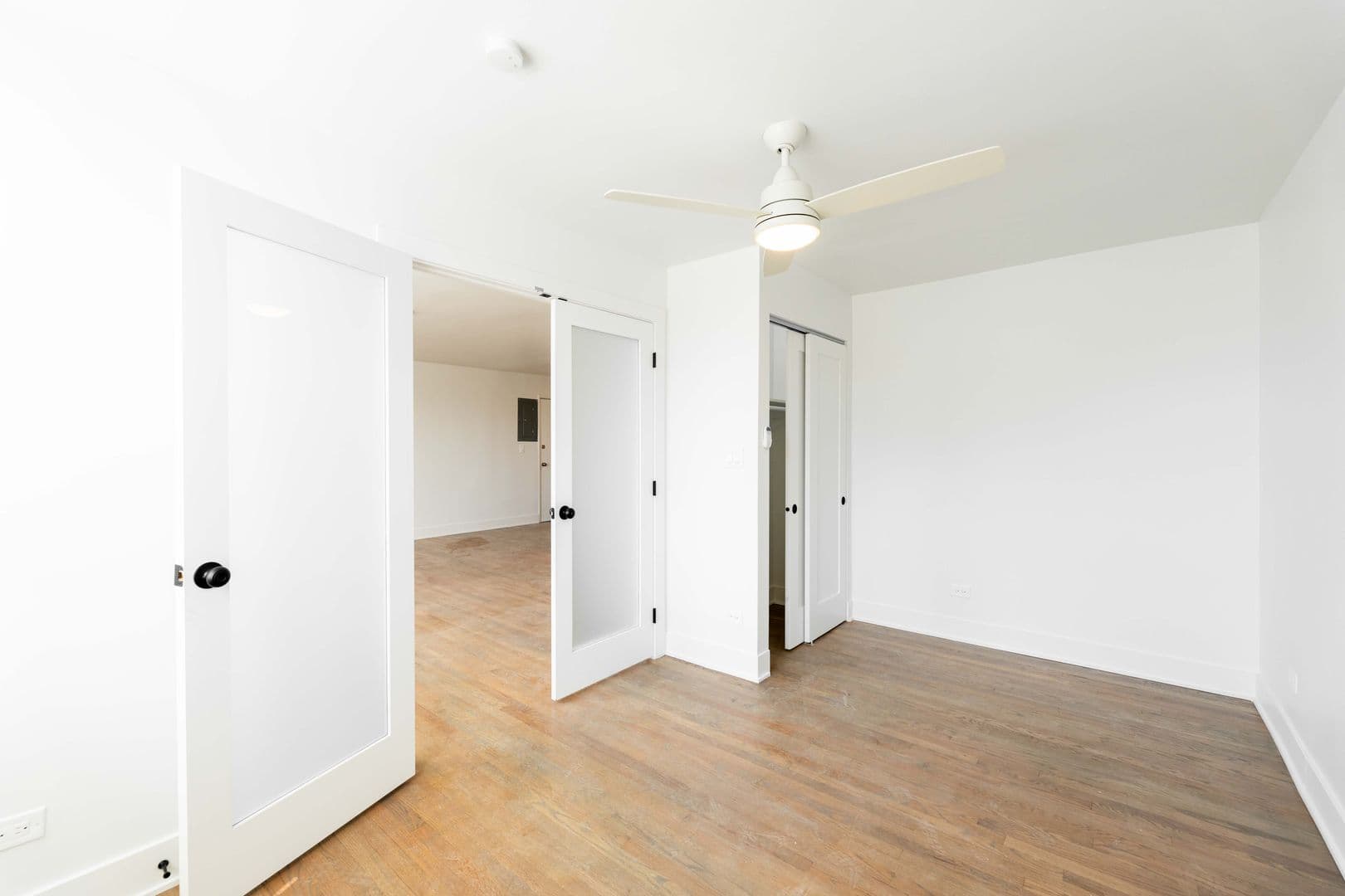 Chicago Apartment: 2515 W Jerome St.