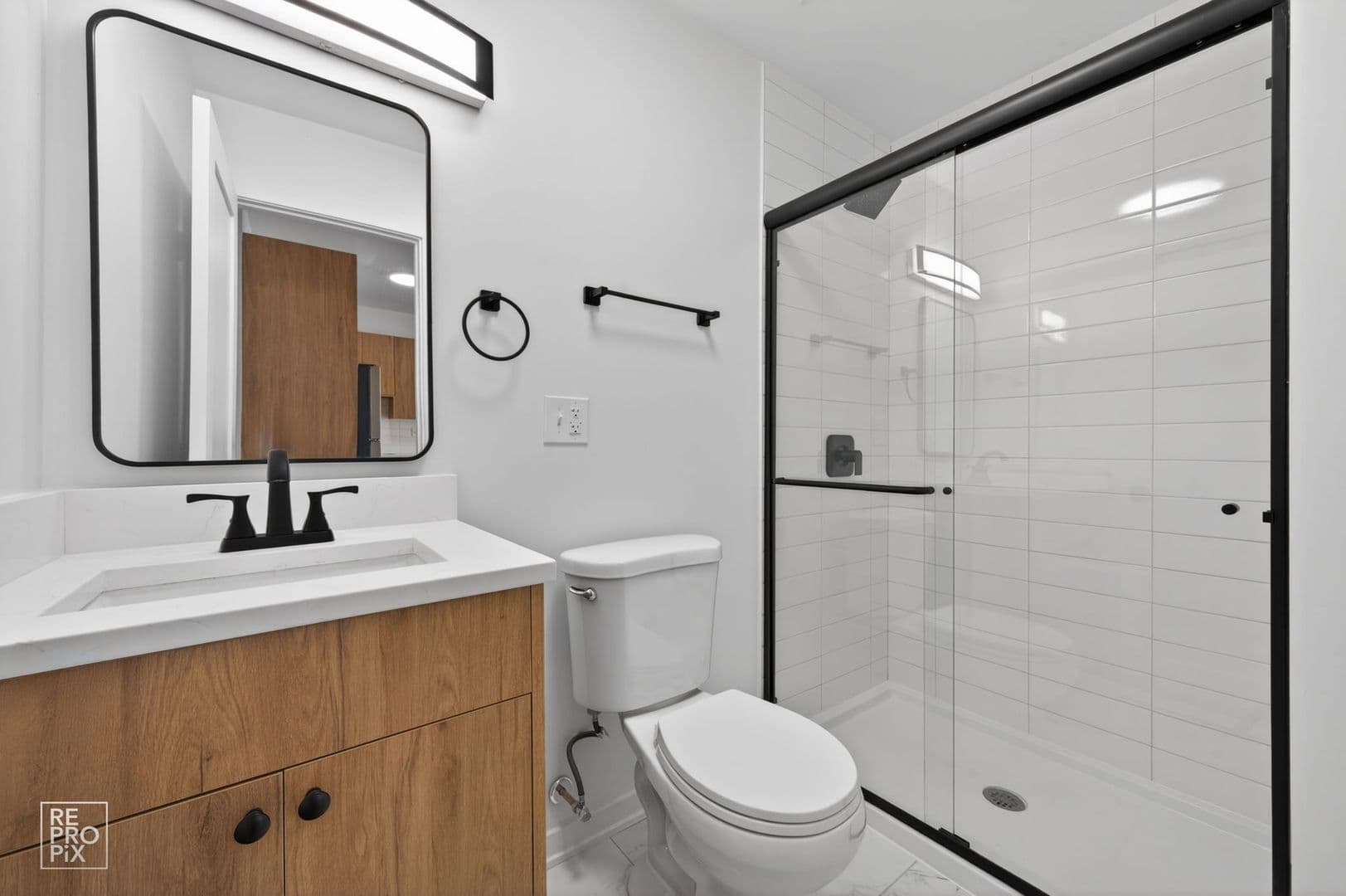 Chicago Apartment: 2154 W Arthur Ave