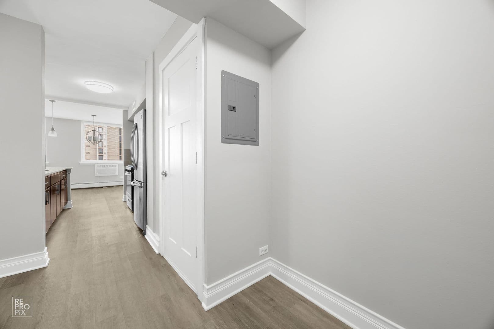 Chicago Apartment: 5800 N Sheridan Rd
