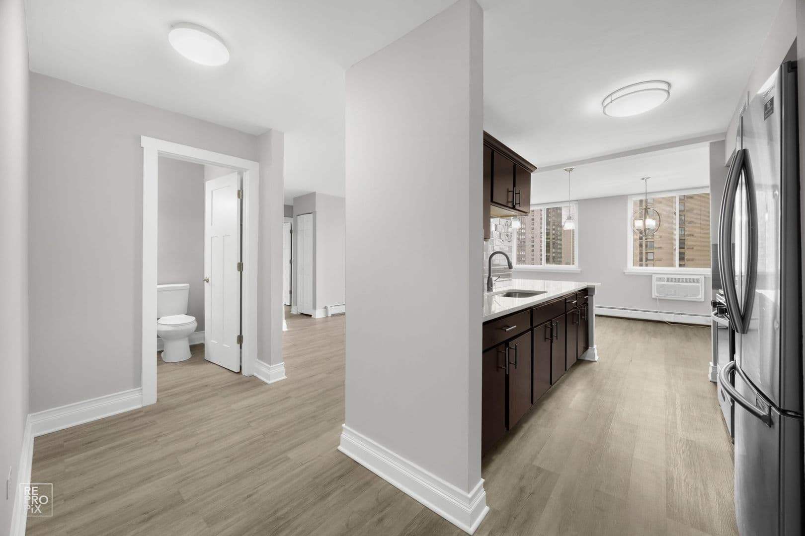 Chicago Apartment: 5800 N Sheridan Rd