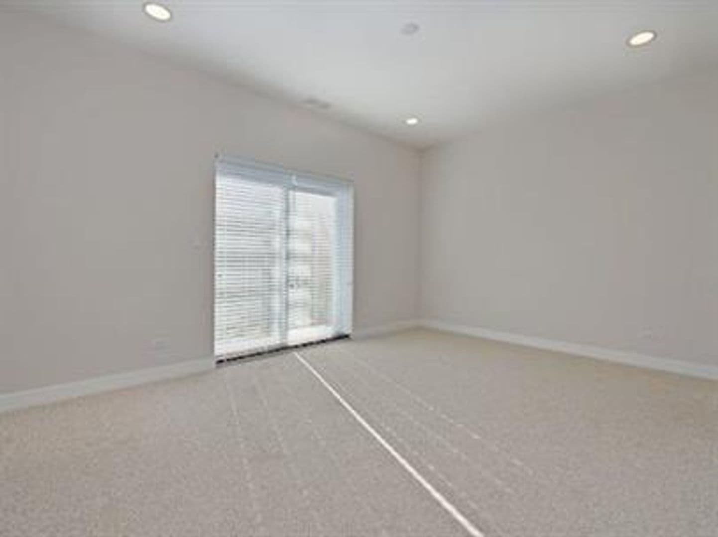 Chicago Apartment: 3408 N. Milwaukee Avenue