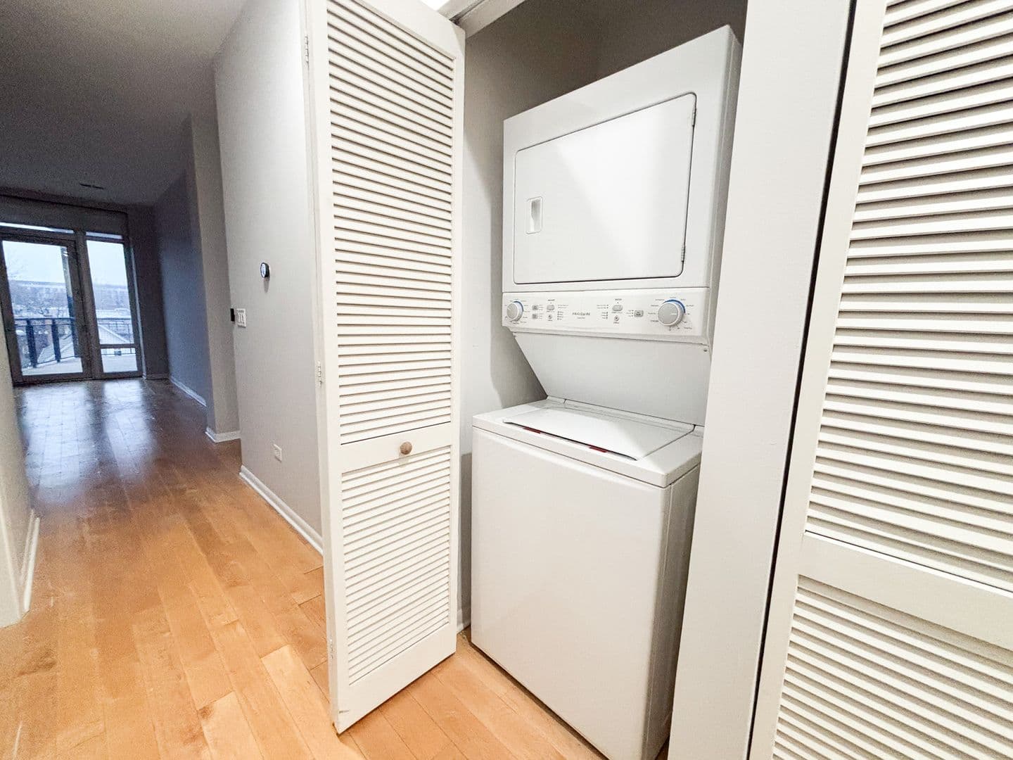 Chicago Apartment: 2666 N. Halsted Street