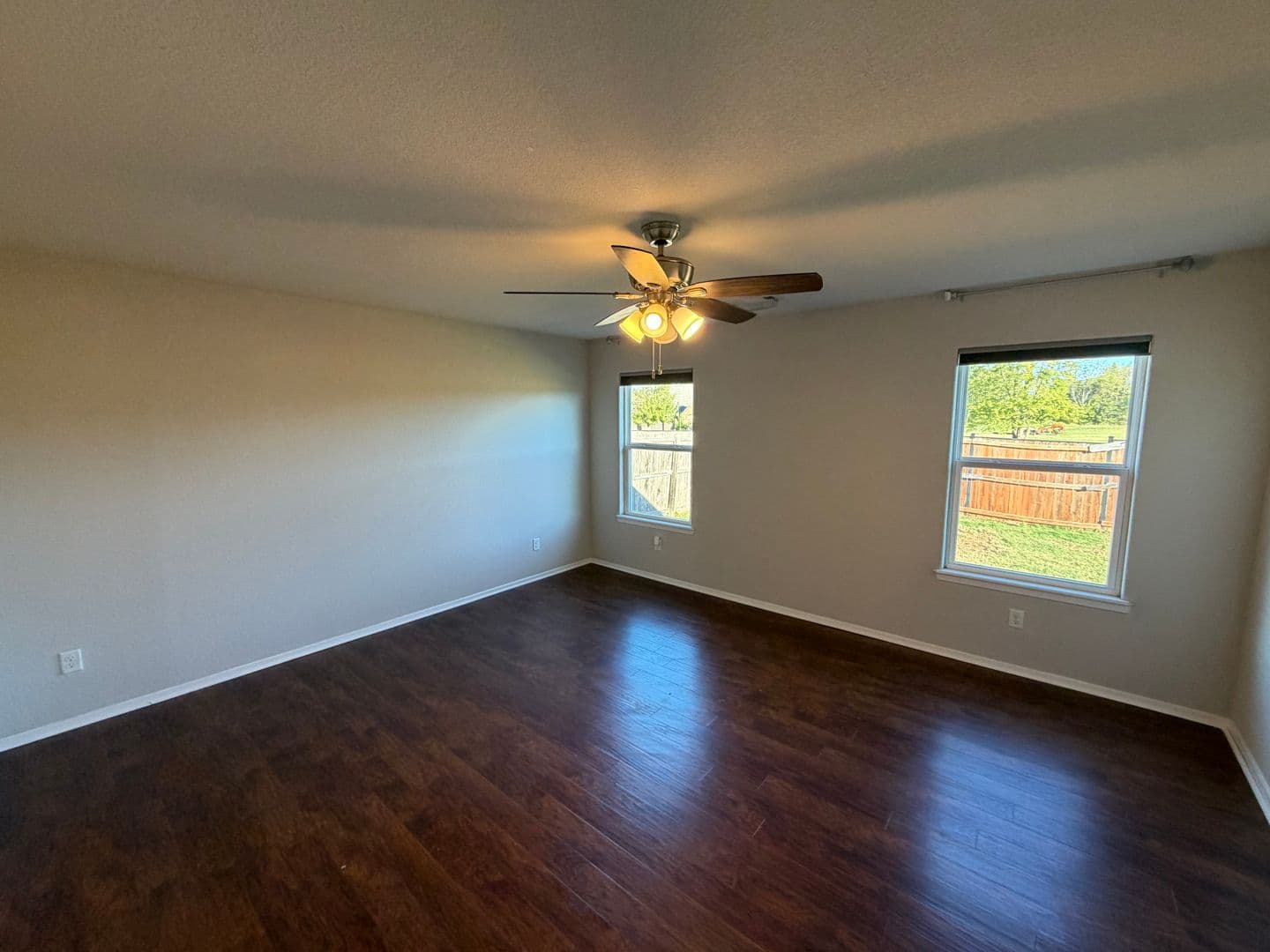 Bentonville House: 4300 SW Comstock Ave