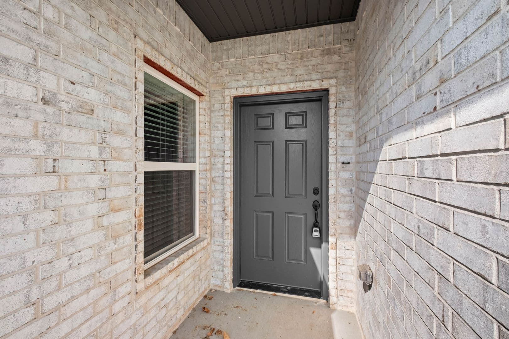 Fayetteville House: 4225 W Barhem Drive