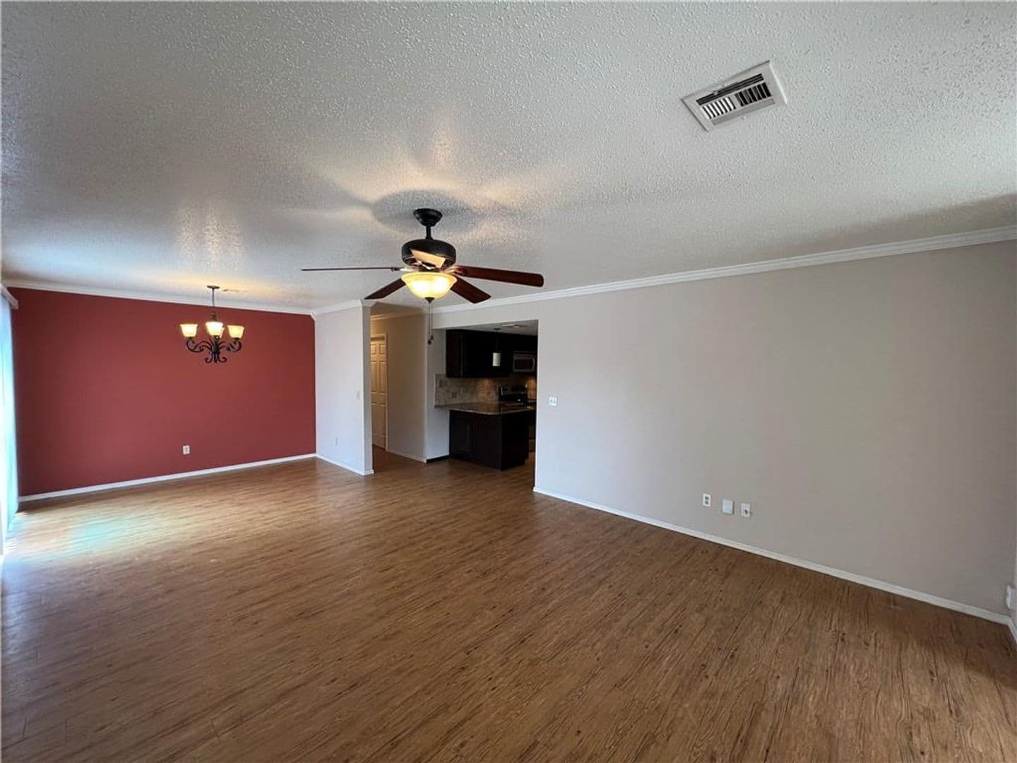 Rogers House: 322 S 11th Pl