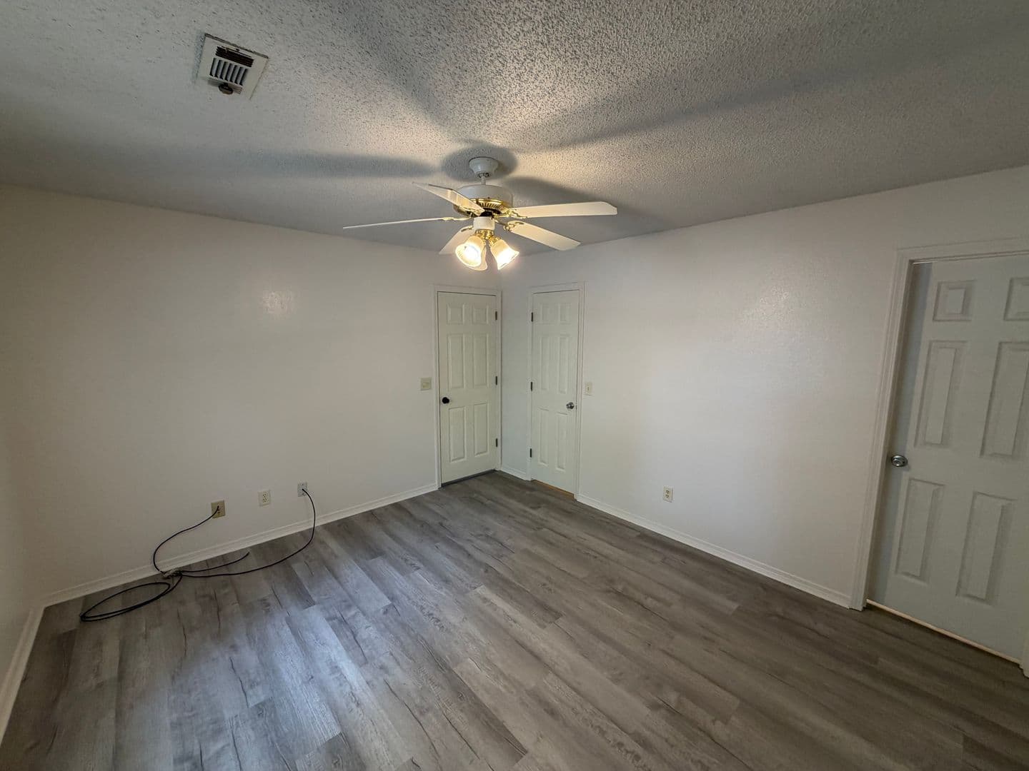 Fayetteville House: 1272 Tradition Avenue