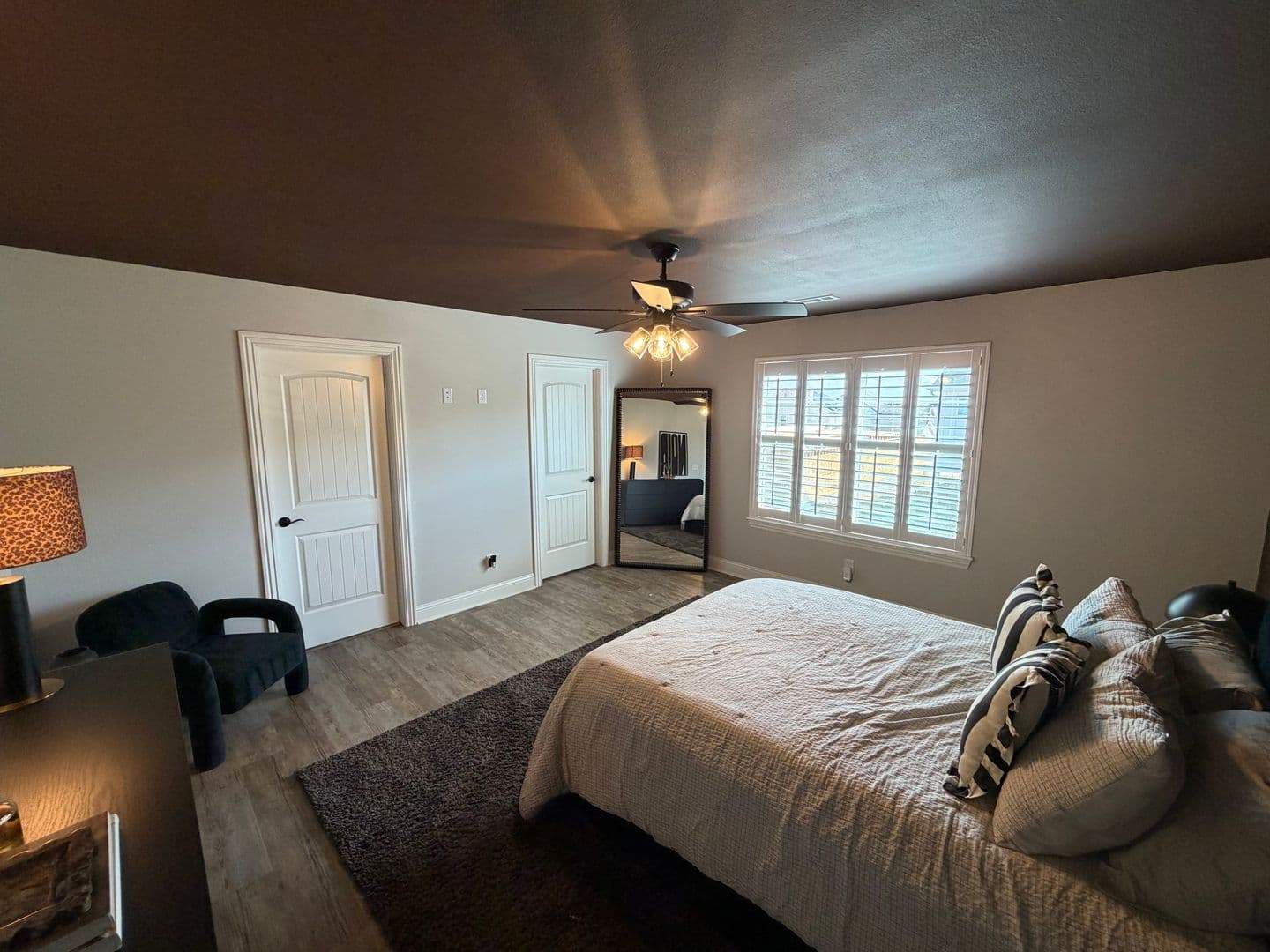 Bentonville House: 2816 SW Arlington Blvd