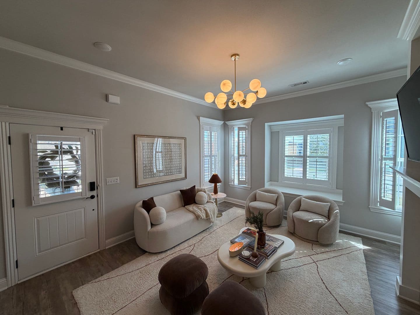 Bentonville House: 2816 SW Arlington Blvd