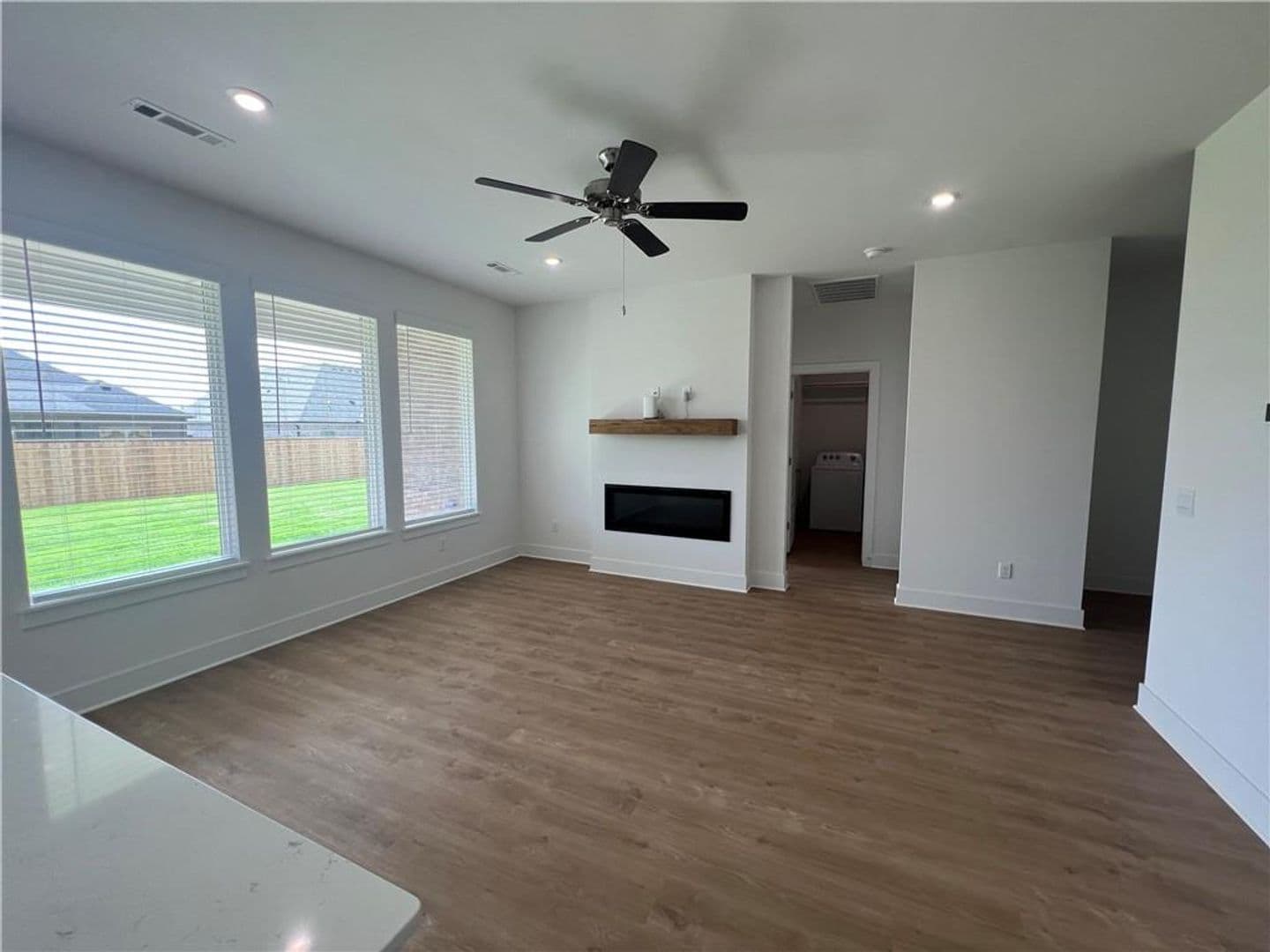 Pea Ridge House: 1910 Hahn St