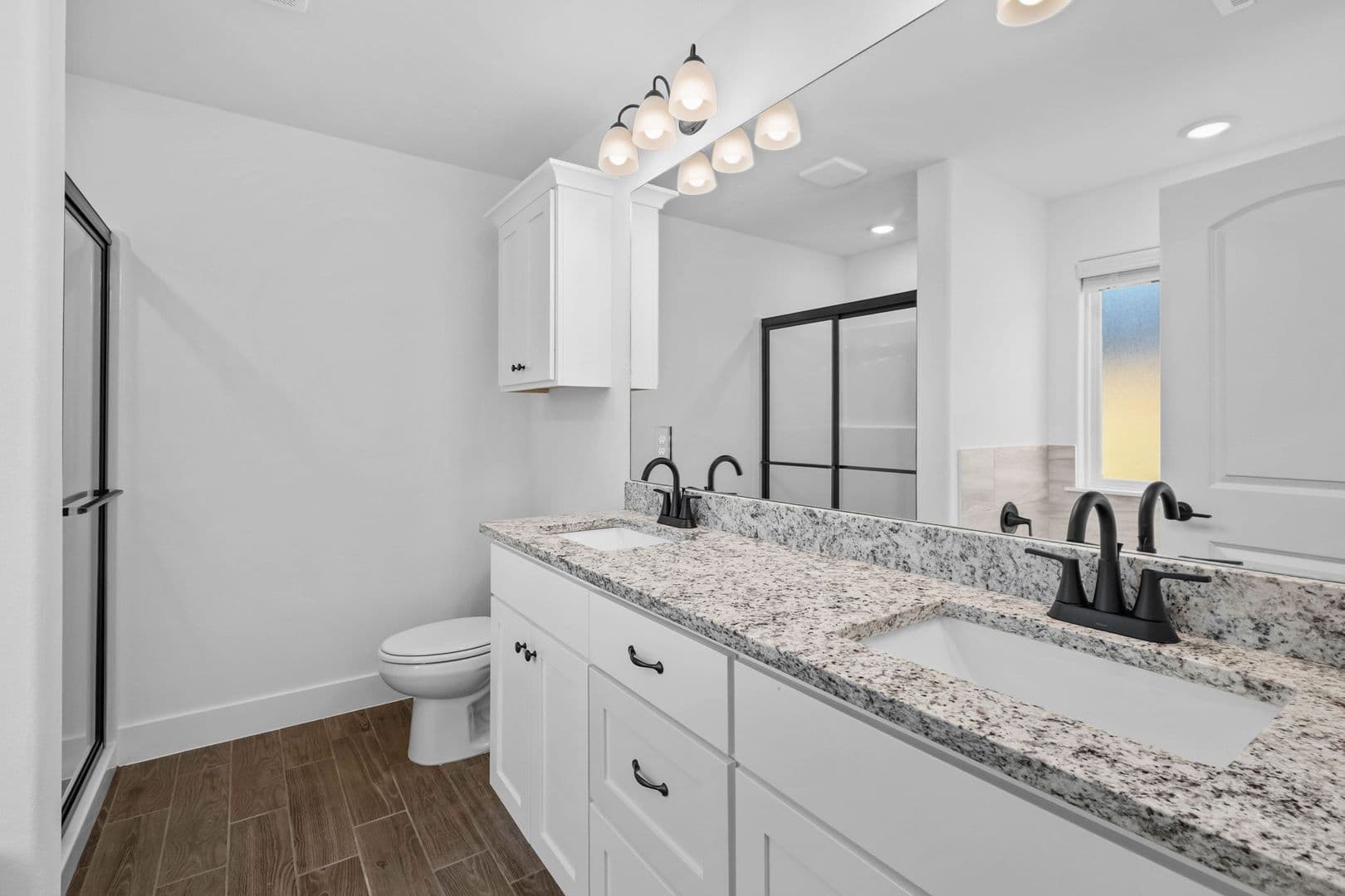Fayetteville House: 4225 W Barhem Drive