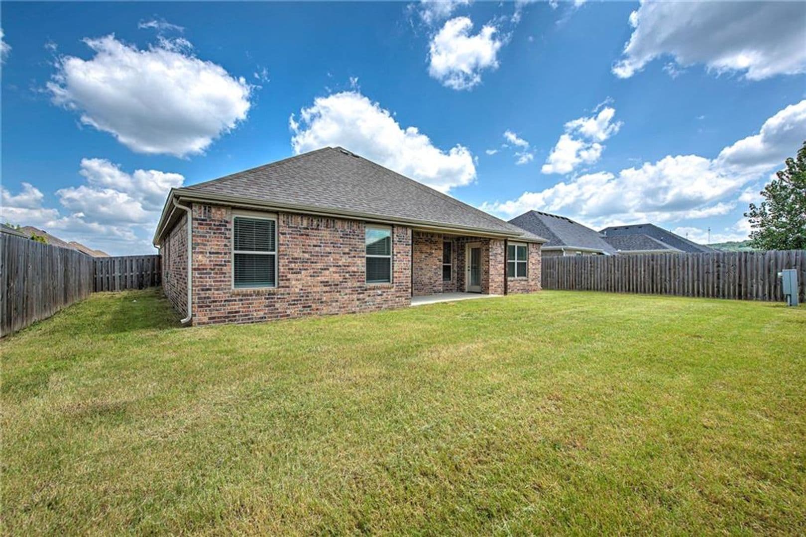 Fayetteville House: 4479 W Topeka St