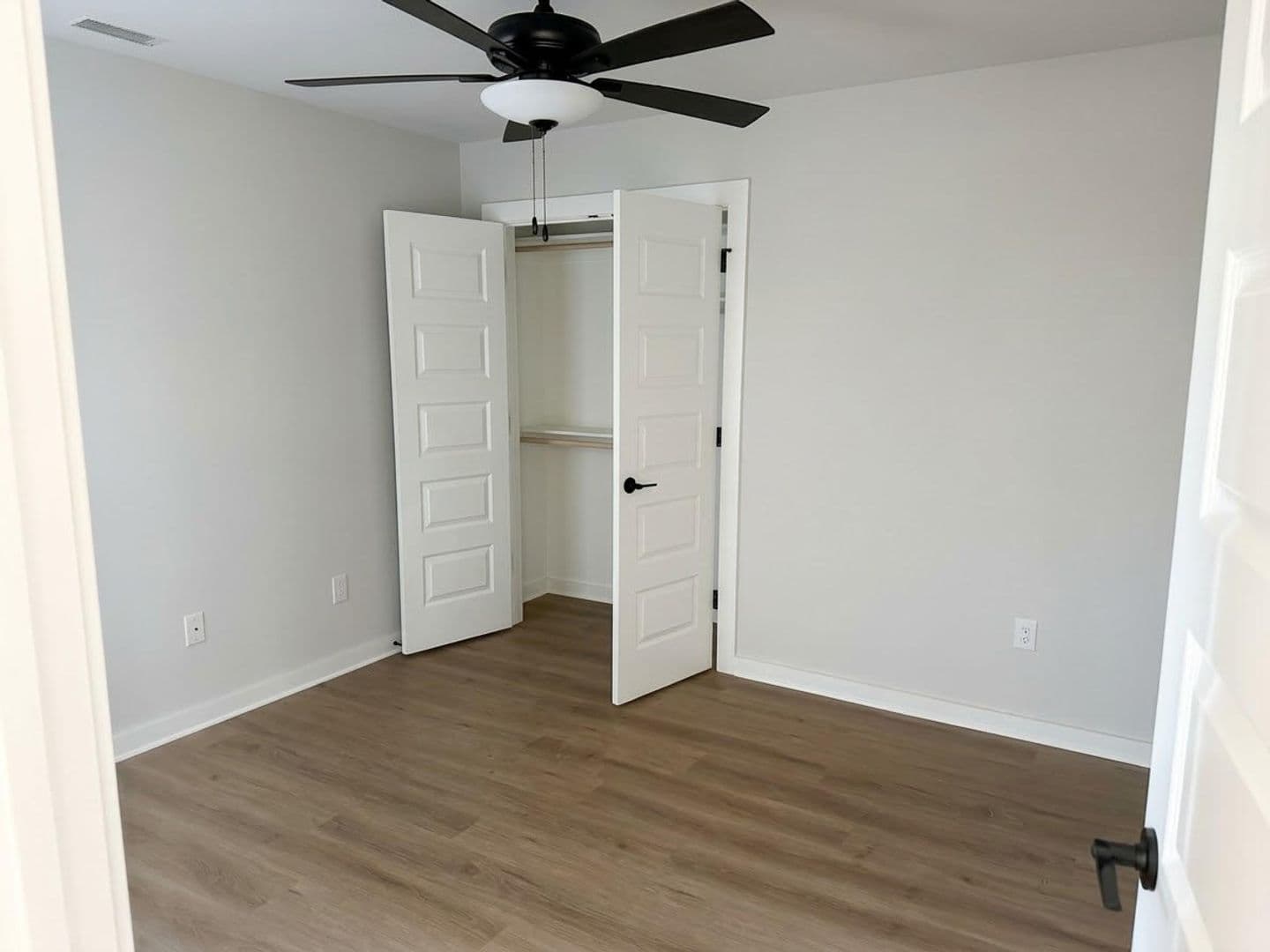 Lowell House: 1203 Pepperwood Avenue