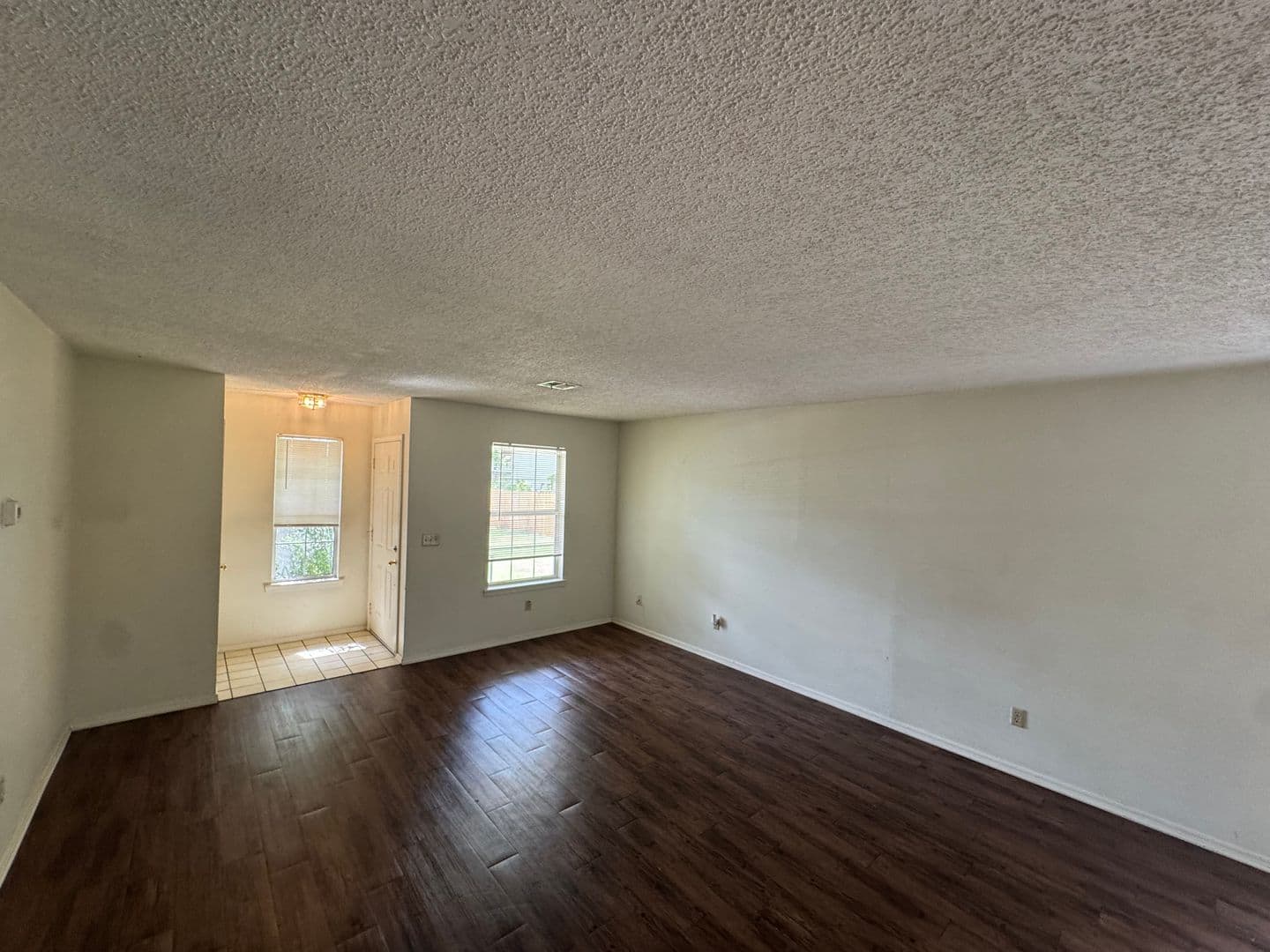 Rogers House: 301 S 11th Pl