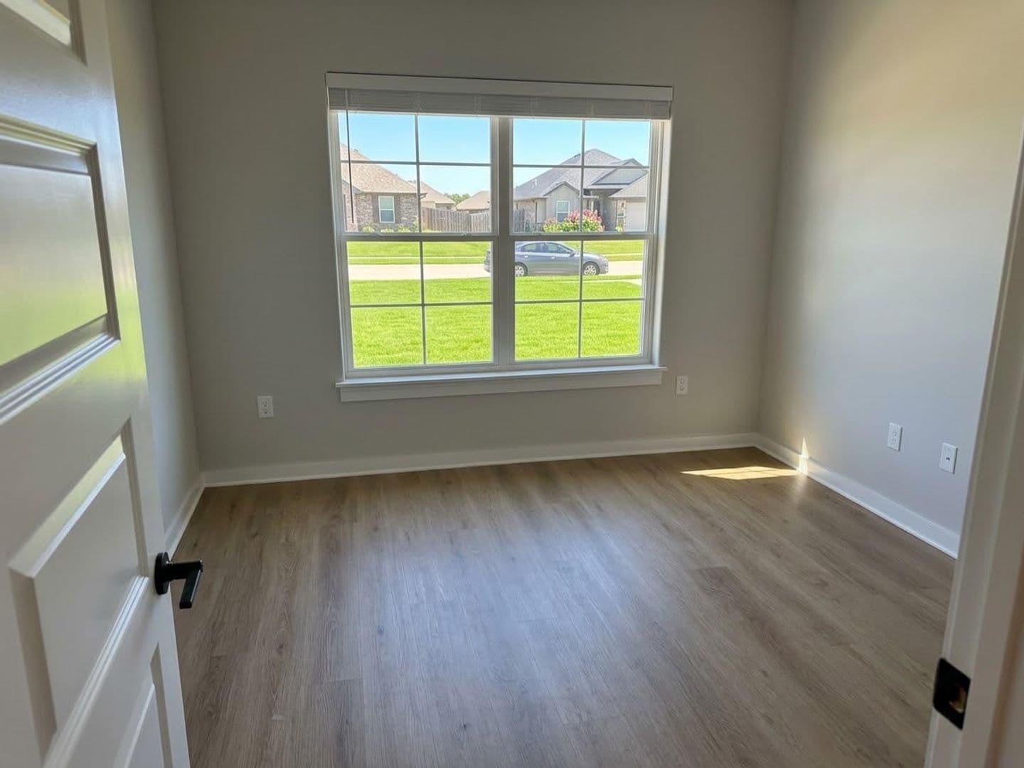 Lowell House: 1203 Pepperwood Avenue