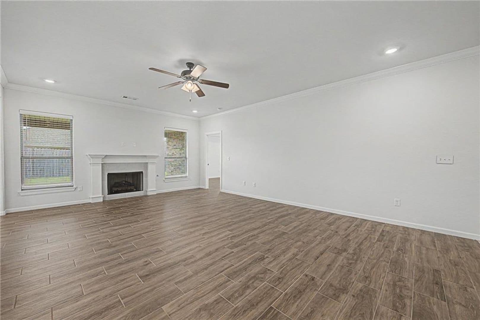 Fayetteville House: 4479 W Topeka St