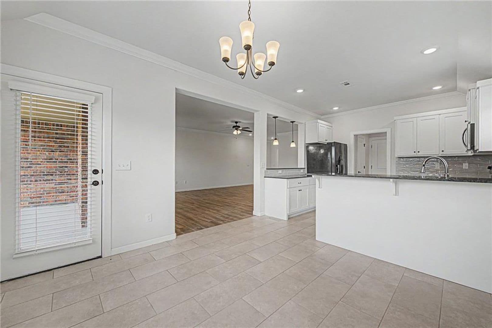 Fayetteville House: 4479 W Topeka St