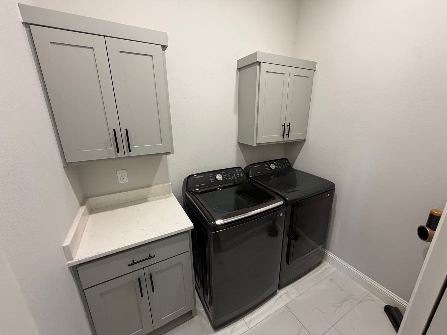 Bentonville House: 2816 SW Arlington Blvd
