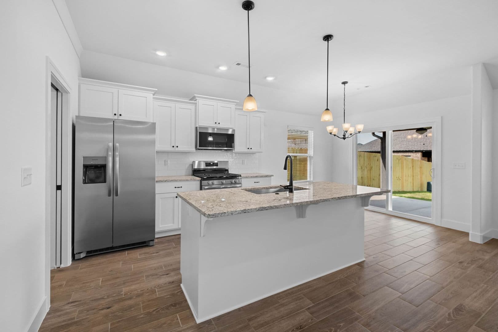 Fayetteville House: 4225 W Barhem Drive