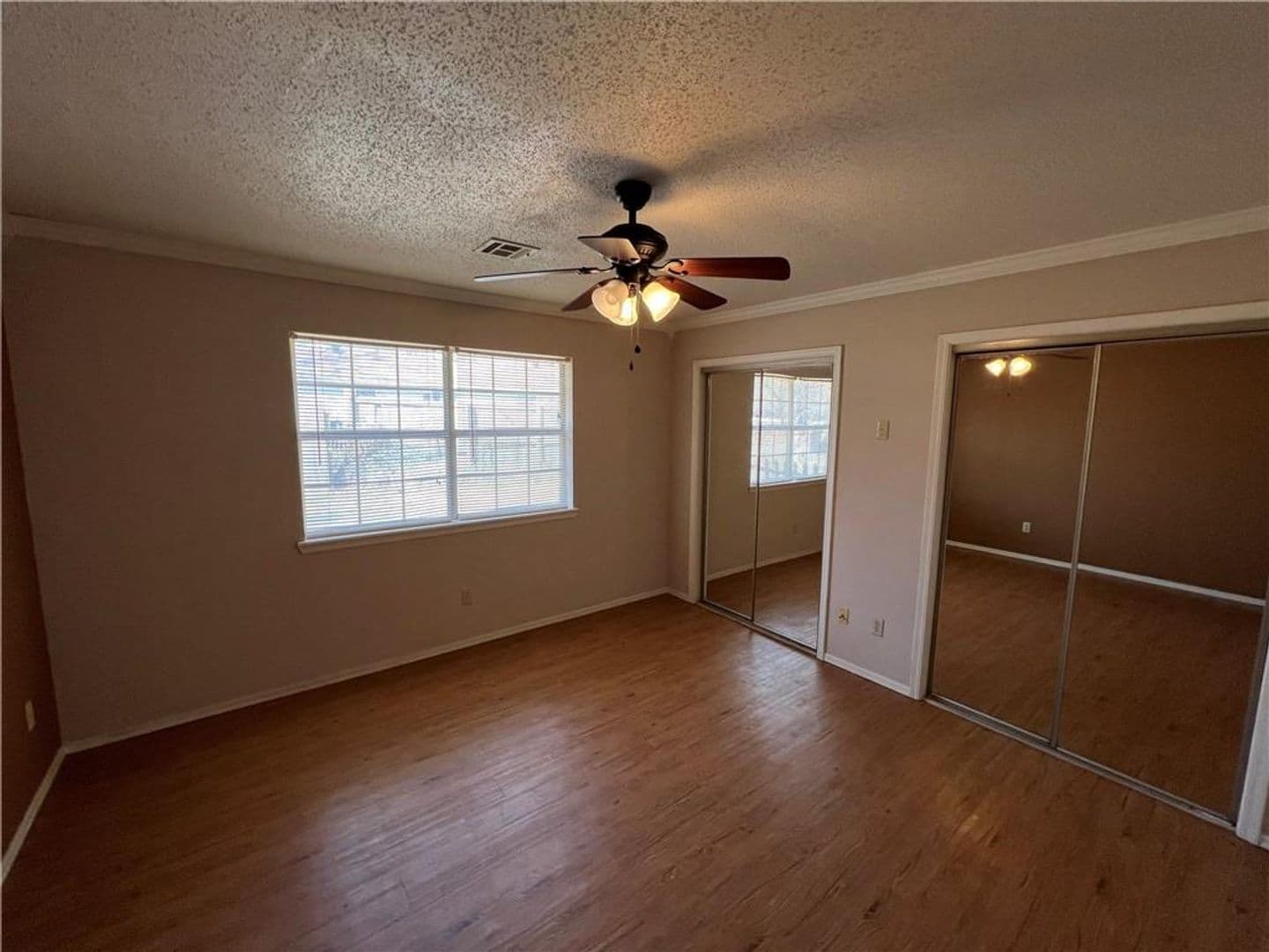 Rogers House: 322 S 11th Pl