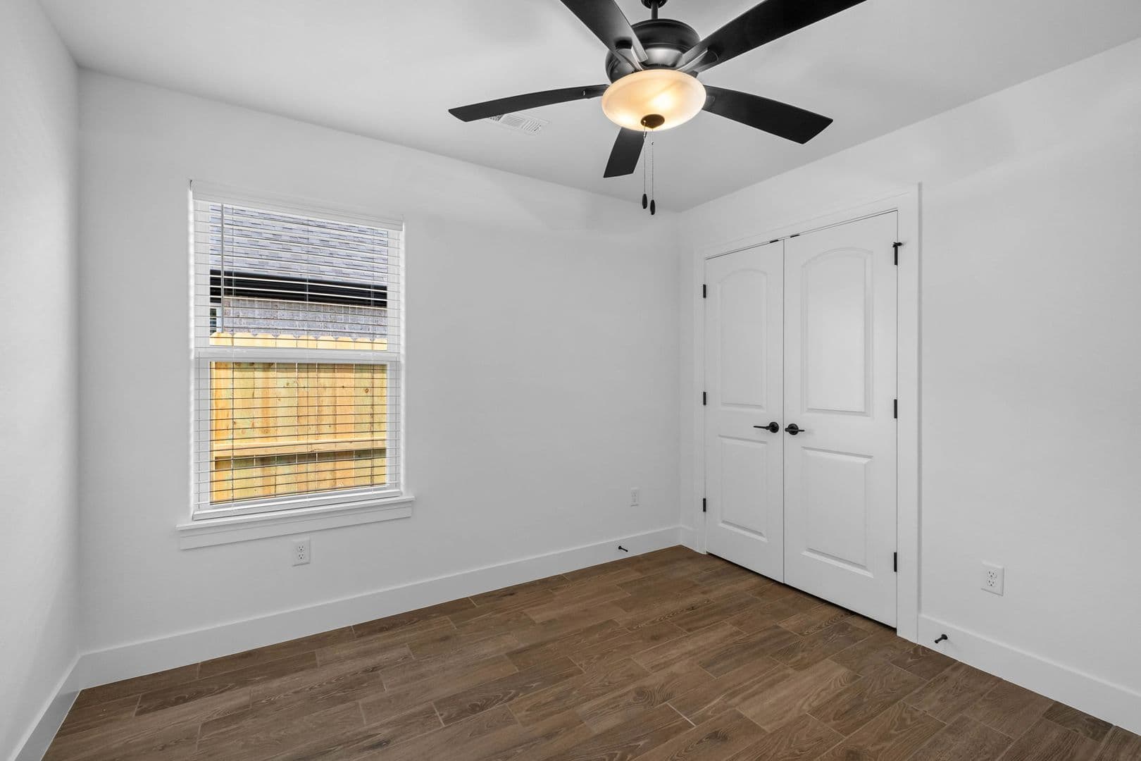 Fayetteville House: 4225 W Barhem Drive