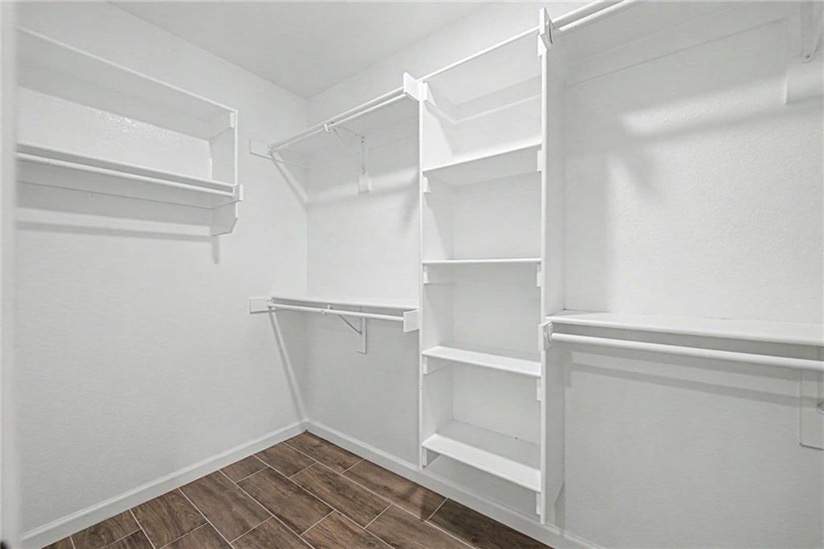 Fayetteville House: 4479 W Topeka St