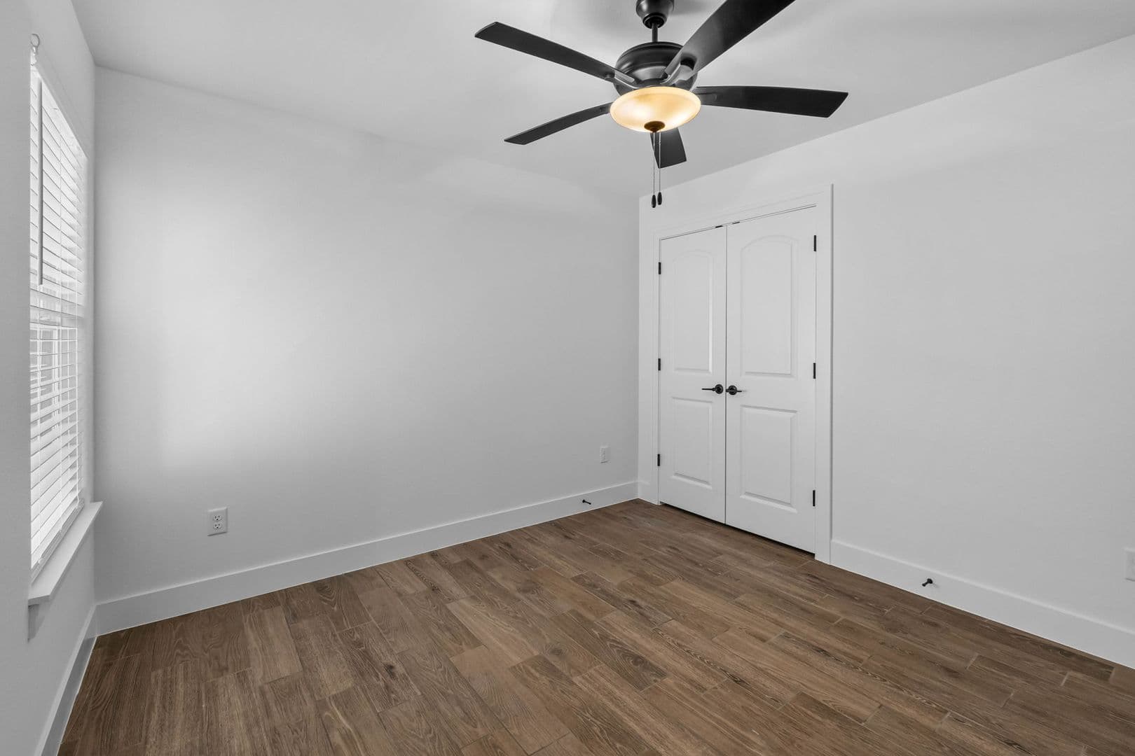 Fayetteville House: 4225 W Barhem Drive