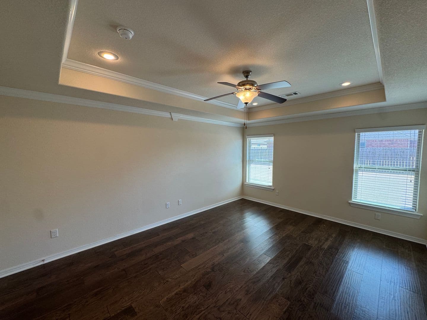 Fayetteville House: 4849 W Oldham Dr