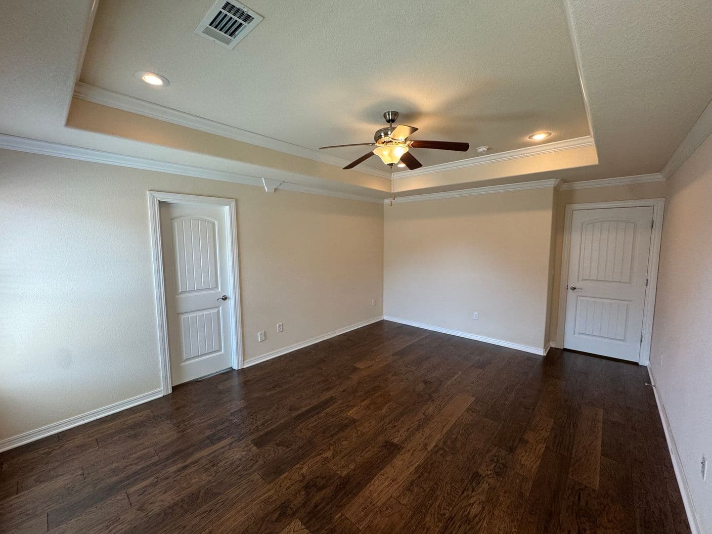 Fayetteville House: 4849 W Oldham Dr