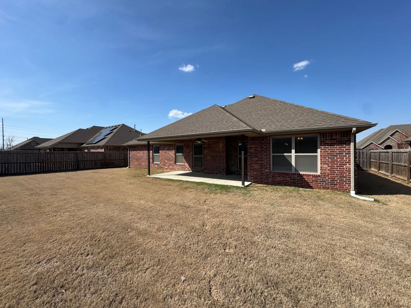Fayetteville House: 4849 W Oldham Dr