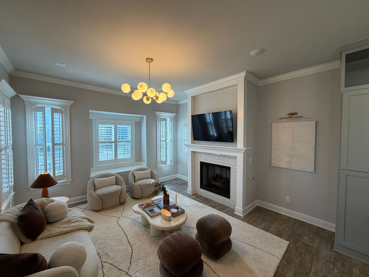 Bentonville House: 2816 SW Arlington Blvd