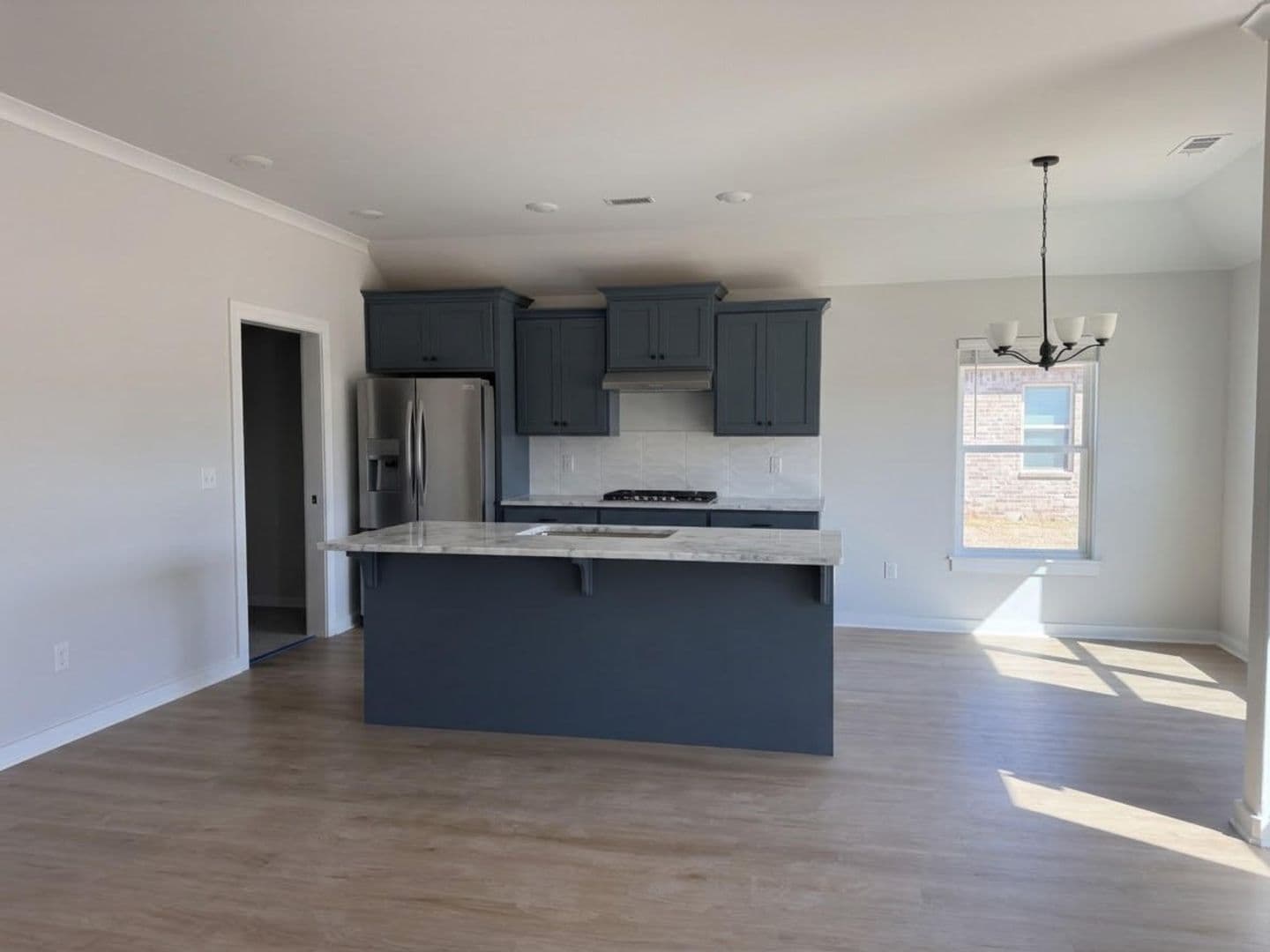 Lowell House: 1203 Pepperwood Avenue