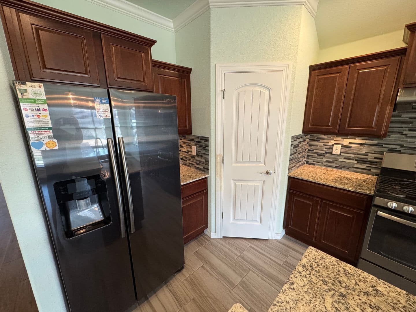 Fayetteville House: 4849 W Oldham Dr
