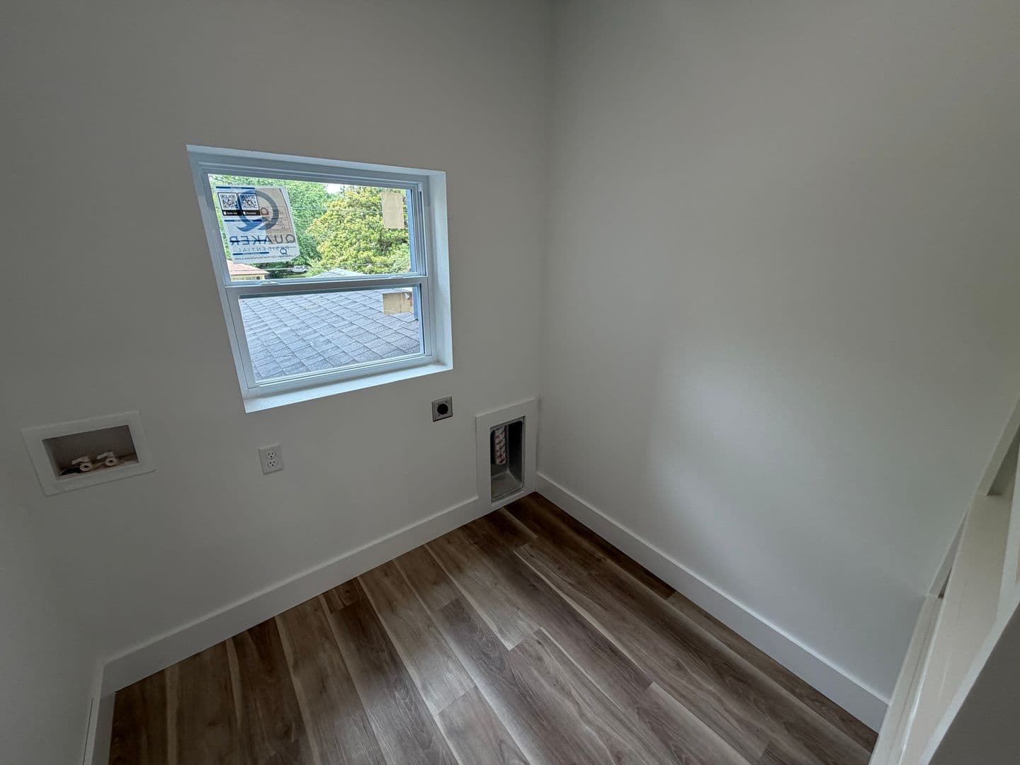 Fayetteville House: 916 N Sang Ave