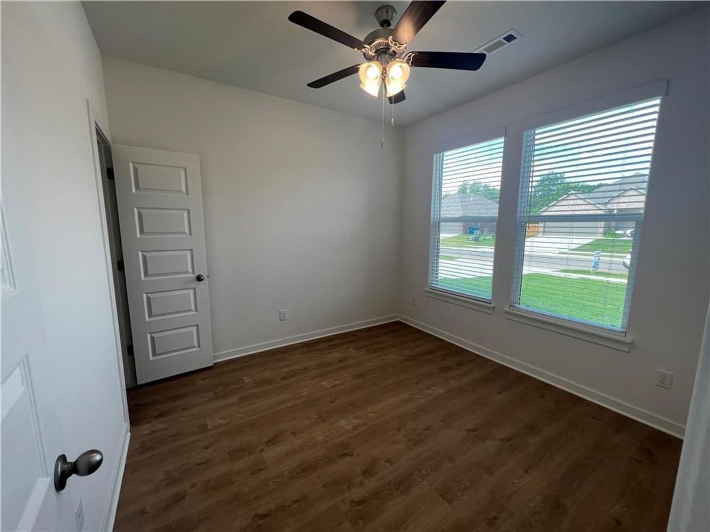 Pea Ridge House: 1910 Hahn St
