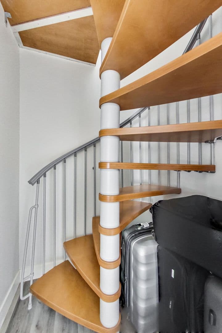 Berkeley Apartment: 3411 Adeline St