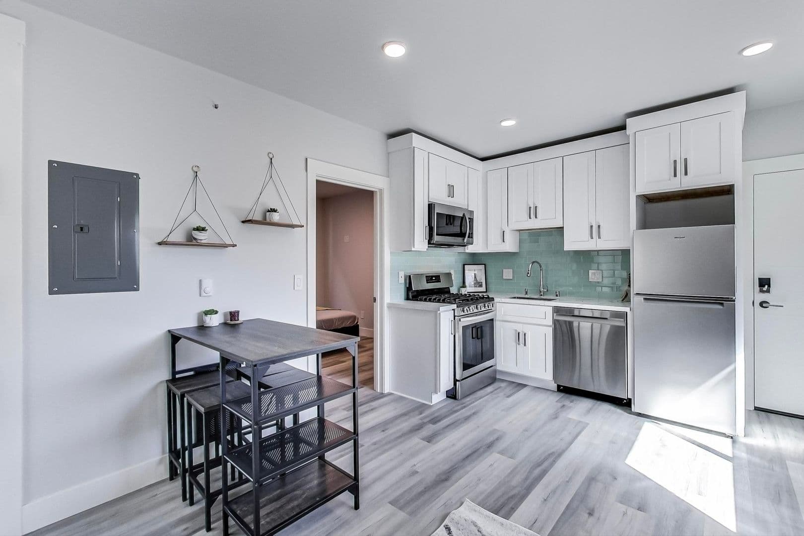 Berkeley Apartment: 3411 Adeline St