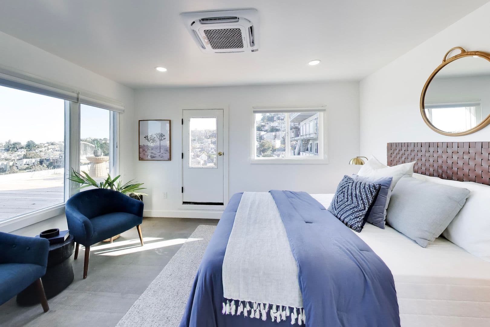 San Francisco Apartment: 297-299 Corbett Ave