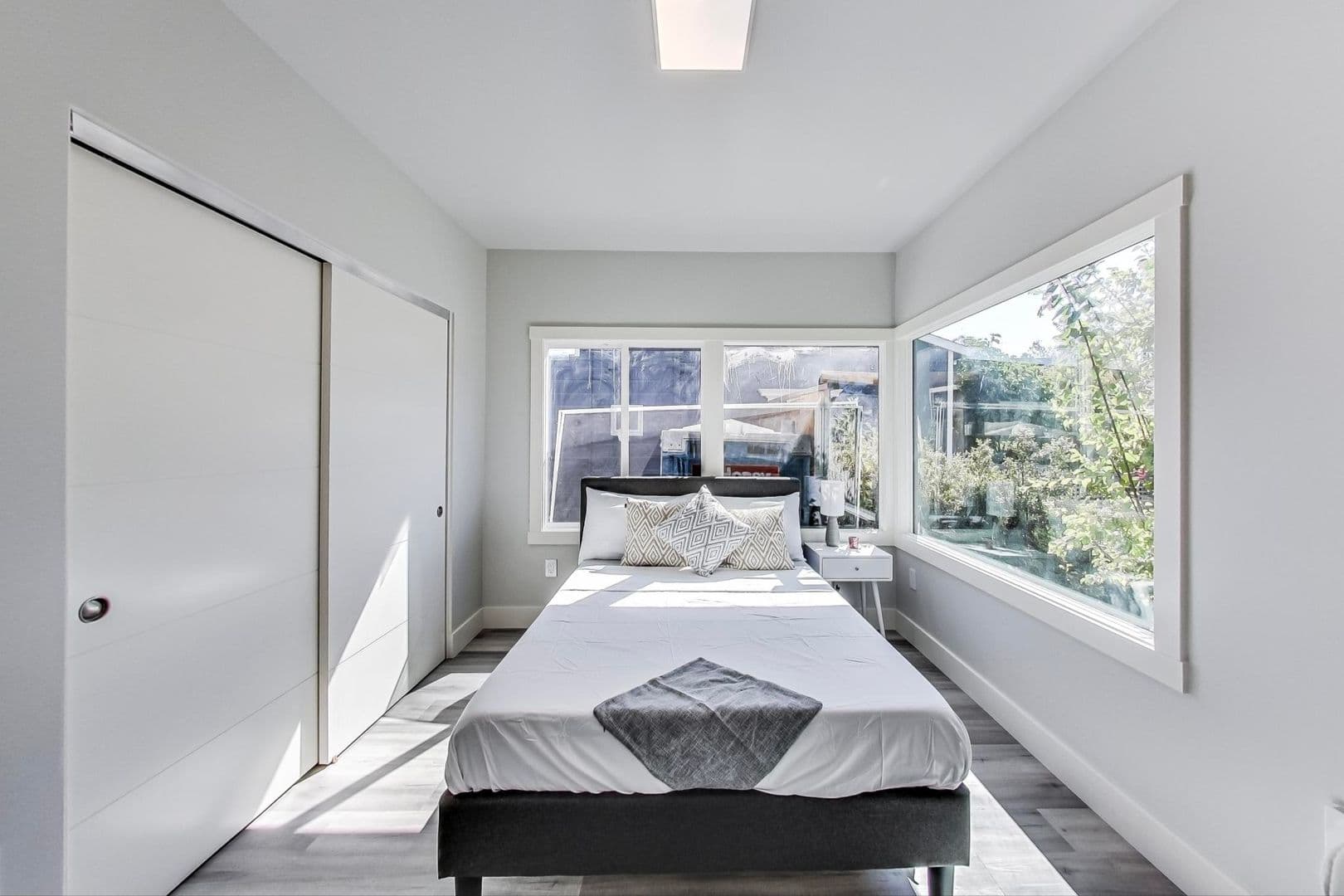 Berkeley Apartment: 3411 Adeline St