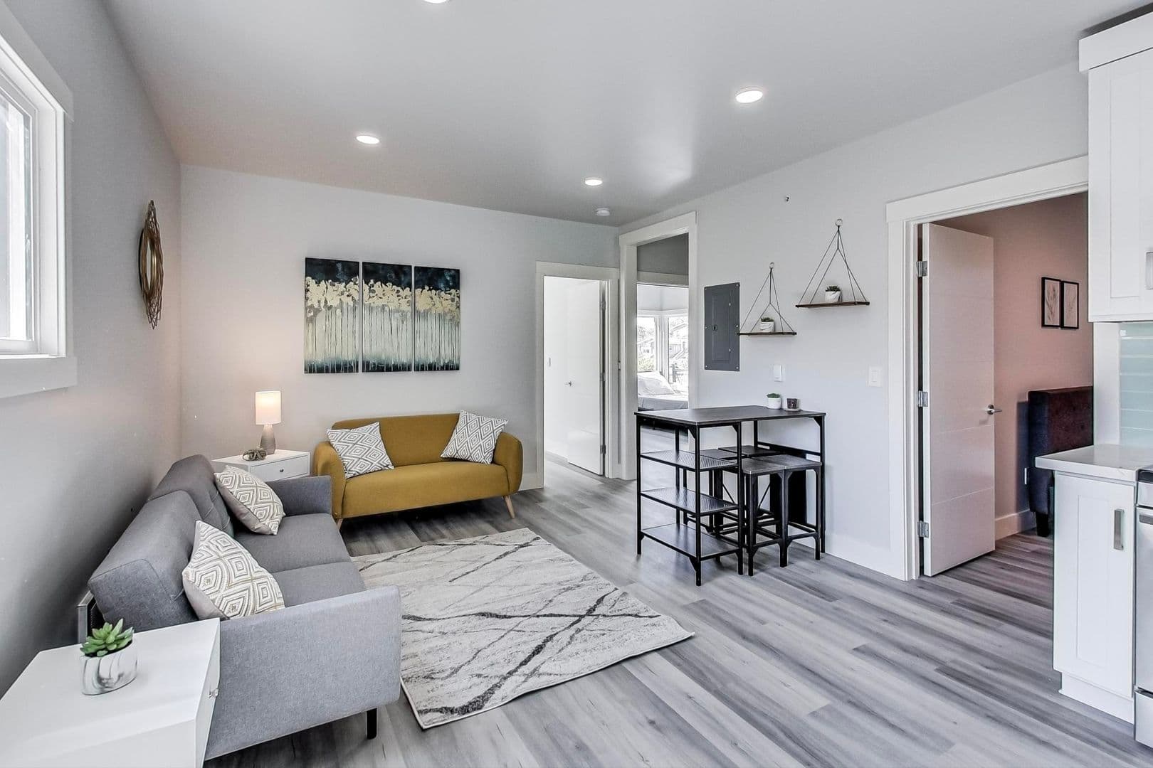 Berkeley Apartment: 3411 Adeline St