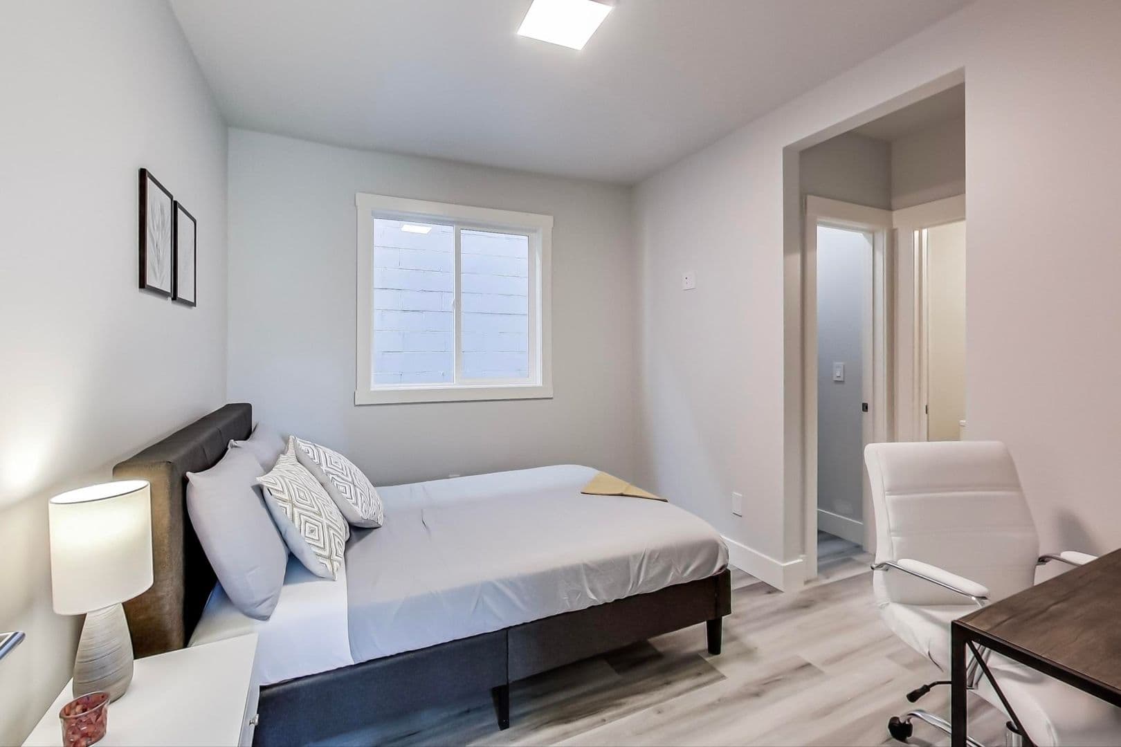 Berkeley Apartment: 3411 Adeline St