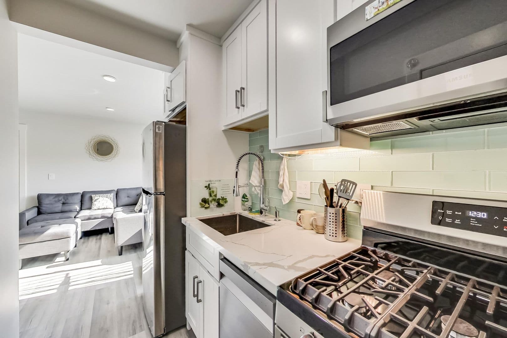 Berkeley Apartment: 3411 Adeline St