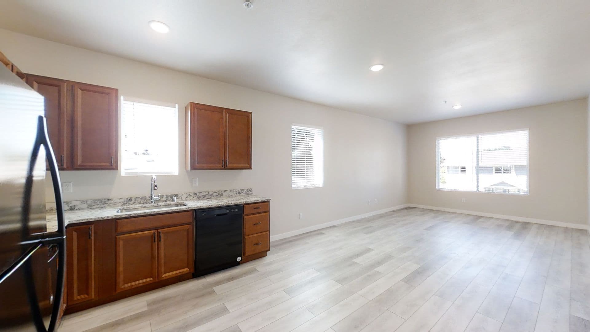 Tacoma Apartment: 7427 S D St