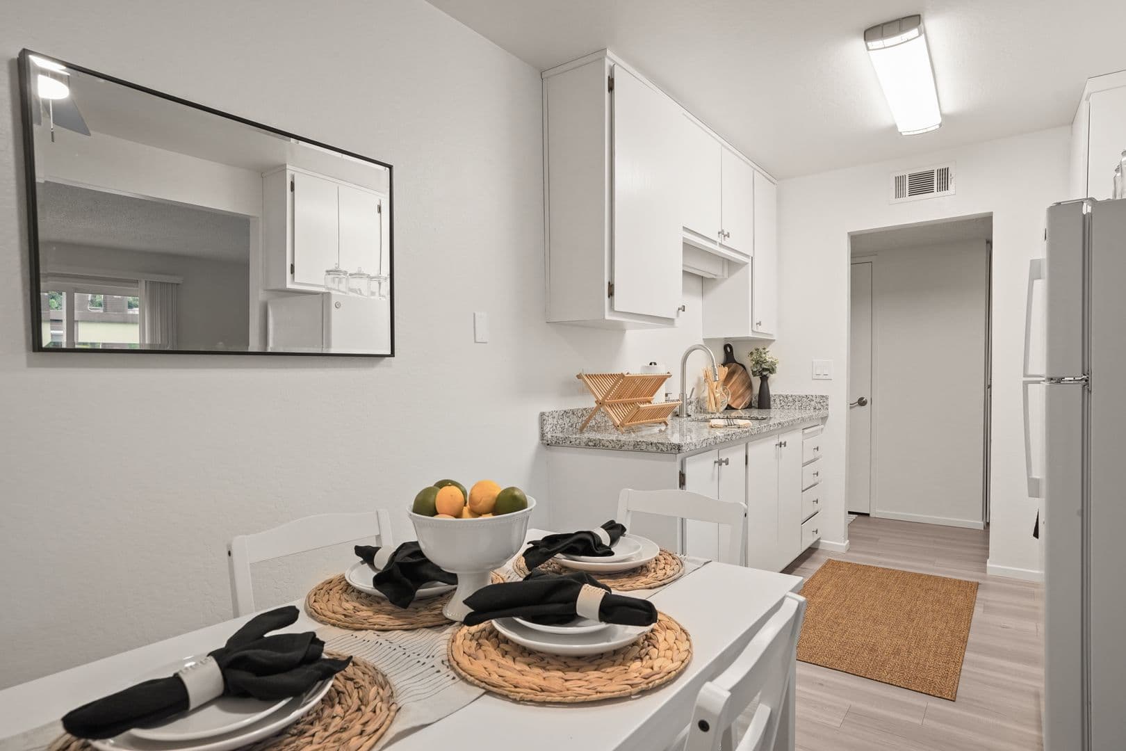 Davis Apartment: 607 E. 8th Street